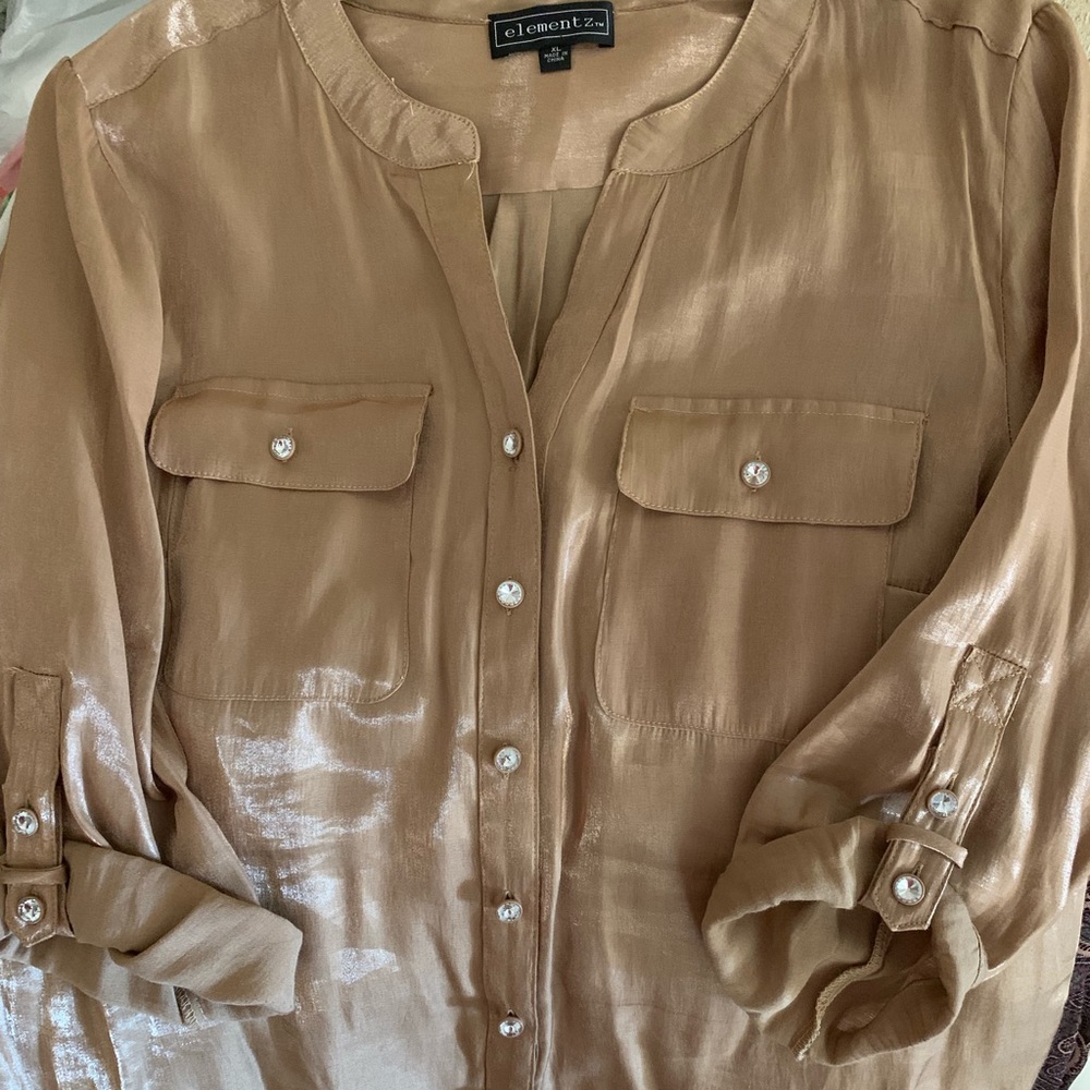 3 Dress blouses Sizes L-XL. Like new.